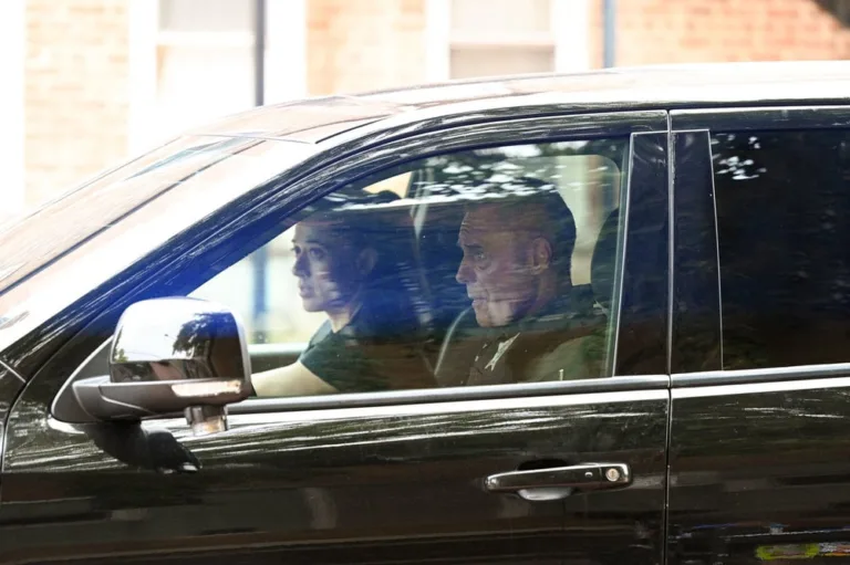 CHICAGO P.D. -- "Demolition" Episode 1401 -- Pictured: (l-r) Marina Squerciati as Officer Kim Burgess, Jason Beghe as Sergeant Hank Voight -- (Photo by: Lori Allen/NBC)
