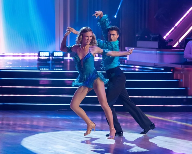 DANCING WITH THE STARS - “Yacht Rock Night” - Thirteen remaining couples cruise into “Yacht Rock Night,” with performances set to smooth grooves, soft-rock classics and iconic hits that defined the yacht rock era. TUESDAY, SEPT. 29 (8:00-10:00 p.m. EDT) on ABC. (Disney/Eric McCandless) 
JULIA STILES, EZRA SOSA