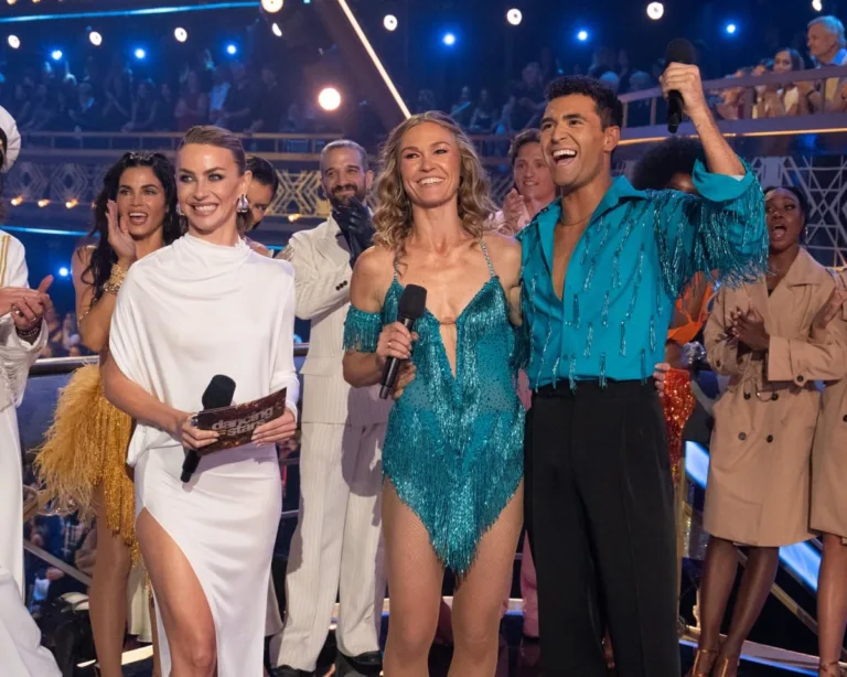 DANCING WITH THE STARS - “Yacht Rock Night” - Thirteen remaining couples cruise into “Yacht Rock Night,” with performances set to smooth grooves, soft-rock classics and iconic hits that defined the yacht rock era. TUESDAY, SEPT. 29 (8:00-10:00 p.m. EDT) on ABC. (Disney/Eric McCandless)