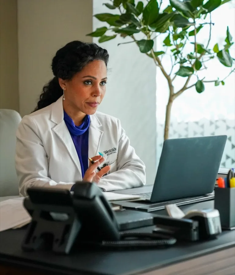 DOC: Amirah Vann in the "I Know What I Want" episode of DOC airing Tuesday, Oct. 6 (8:00-9:00 PM ET/PT) on FOX. CR: John Medland/FOX. ©2026 FOX Media LLC.