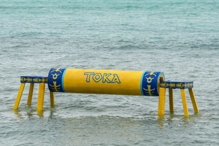 “Weaponized Honesty” – A chilling injury at camp threatens to send one player home. Two tribes face off in a daunting immunity challenge at sea where one tribe struggles to keep afloat. Then, tribal council takes a wild turn when one player attempts a never-before-seen move to save an ally, on SURVIVOR, Wednesday, Sept. 30 (8:00-9:30 PM, ET/PT) on the CBS Television Network, and streaming on Paramount+ (live and on-demand for Paramount+ Premium plan subscribers, or on-demand for Paramount+ Essential subscribers the day after the episode airs)*.   Photo: Robert Voets/CBS ©2026 CBS Broadcasting, Inc. All Rights Reserved.
