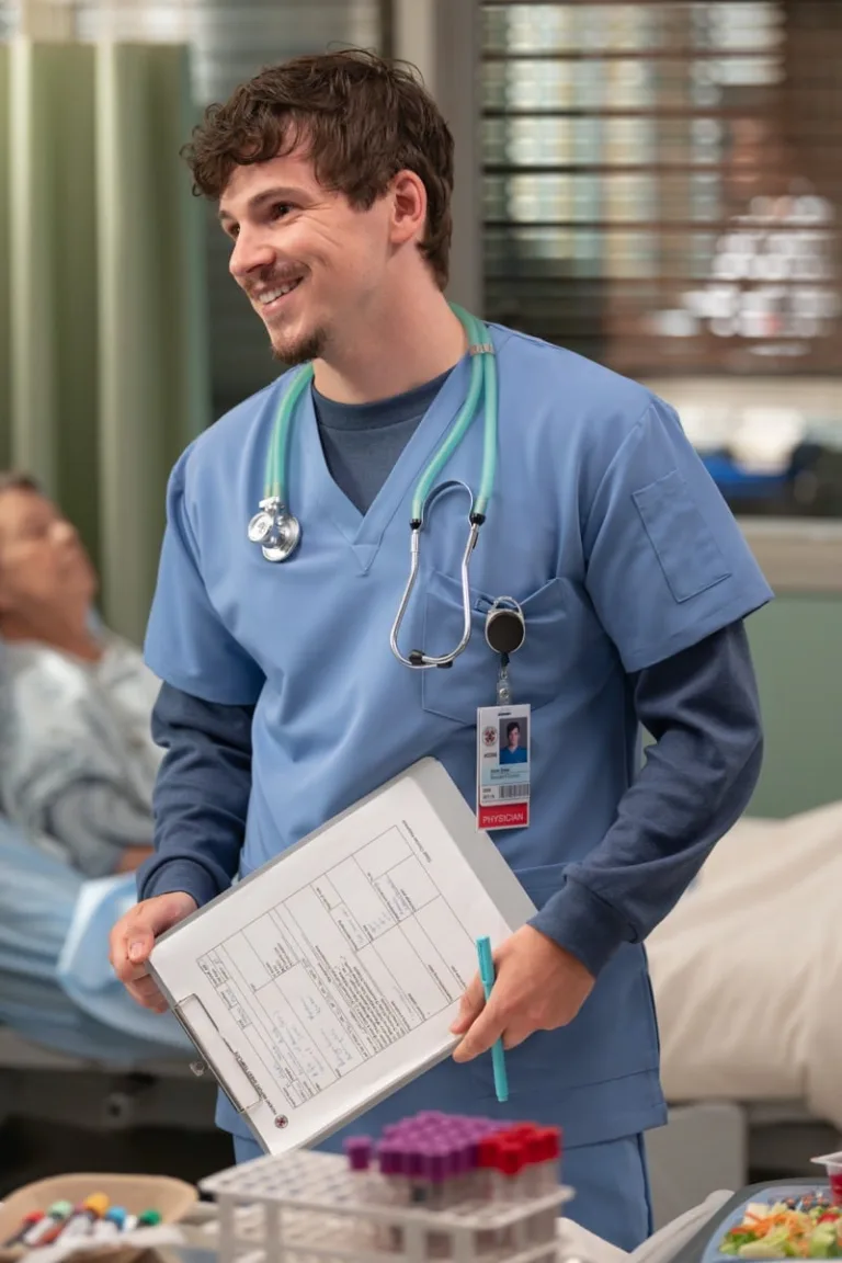 SCRUBS - “My Mentee” - J.D. attempts an insurance workaround, creating tension with his new mentee. Meanwhile, Elliot tries to guide Tosh’s specialty choices, and Turk flexes his own skills as a mentor. WEDNESDAY, SEPT. 30 (8:31-9:02 p.m. EDT) on ABC. (Disney/Sergei Bachlakov) 
JACOB DUDMAN