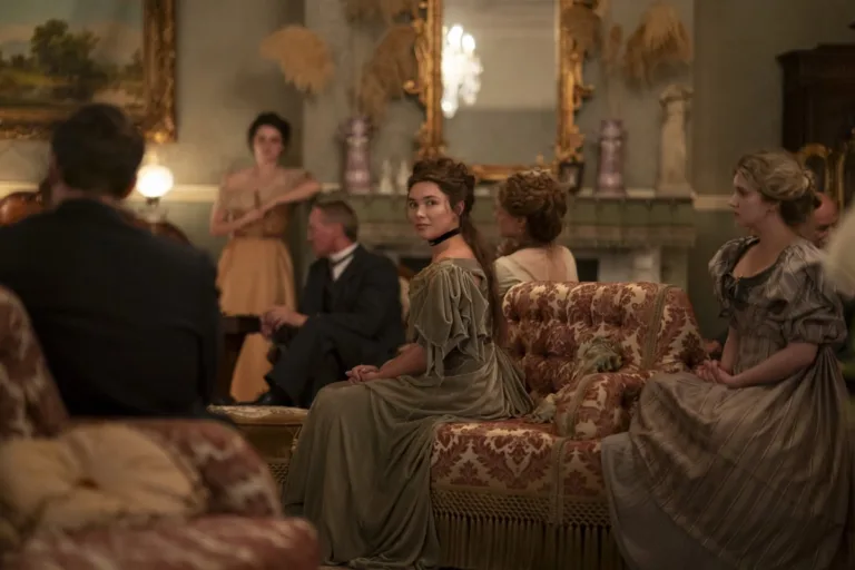 East of Eden. Florence Pugh as Cathy Ames in episode 104 of East of Eden. Cr. Geoffrey Short/Netflix © 2026
