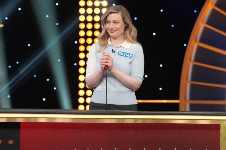 CELEBRITY WHEEL OF FORTUNE - “Gillian Jacobs, Omarion & Matt Iseman” - “Celebrity Wheel of Fortune,” hosted by Ryan Seacrest and Vanna White, welcomes Gillian Jacobs, Omarion and Matt Iseman to spin the world’s most famous wheel in hopes of winning big money for the charity of their choice. FRIDAY, OCT. 2 (8:00-9:00 p.m. EDT) on ABC. (Disney/Eric McCandless) 
GILLIAN JACOBS