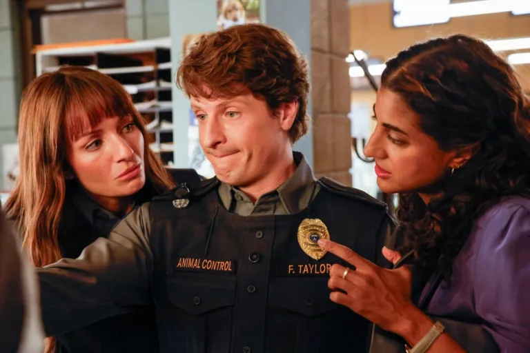 ANIMAL CONTROL Season 5 Episode 2 : L-R: Grace Palmer, Michael Rowland and Vella Lovell in the “Crows & Lizard Legs” episode of Animal Control airing Sunday, Oct. 4 (8:30-9:00 PM ET/PT) on FOX. © 2026 Fox Media LLC. CR: Bettina Strauss/FOX.