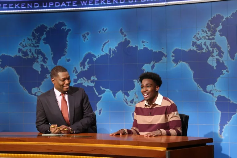 SATURDAY NIGHT LIVE -- Episode 1906 -- Pictured: (l-r) Anchor Michael Che and Kam Patterson during Weekend Update on Saturday, October 3, 2026 -- (Photo by: Will Heath/NBC)