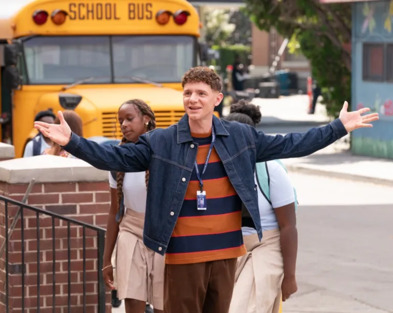 ABBOTT ELEMENTARY Season 6 Episode 1 - “Jungle Classroom” - Gregory and Ava adjust to a new dynamic, while Barbara turns to Jacob for help. Meanwhile, Janine gives her classroom a makeover, and Melissa works to win hers back. WEDNESDAY, OCT. 7 (8:31-9:02 p.m. EDT) on ABC. (Disney/Gilles Mingasson) 
CHRIS PERFETTI