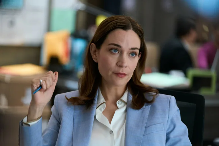 Law & Order Toronto: Criminal Intent Season 2 Episode 2 -- “Digital Lipstick” -- Image Number: LOTCI202_3812318 -- Pictured: Kathleen Munroe as Detective Sergeant Frankie Bateman . -- Photo Credit: Steve Wilkie-- © 2026 All Rights Reserved.