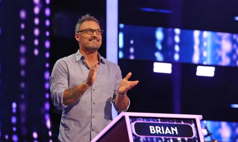 NAME THAT TUNE: Brian Austin Green in the "It's a '90s Halloween" episode of NAME THAT TUNE airing Monday, OCT. 12 (8:00-9:00 PM ET/PT) on FOX. CR: Lorraine O'Sullivan/FOX. ©2026 FOX Media LLC.