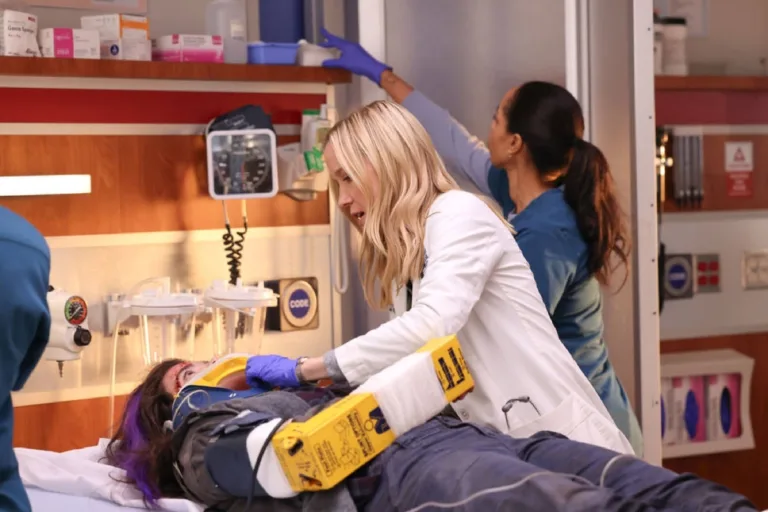 CHICAGO MED Season 12 Episode 2 -- "Third Rails" Episode 1202 -- Pictured: Jessy Schram as Dr. Hannah Asher -- (Photo by: George Burns Jr/NBC)