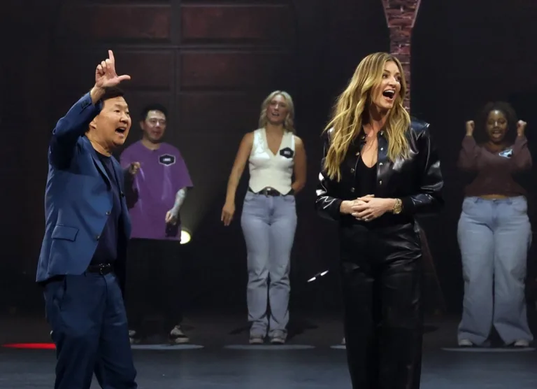 99 TO BEAT Season 2 Episode 4 : L-R: Ken Jeong and Erin Andrews in the “It’s All About The Balance” episode of 99 TO BEAT airing Wednesday, Oct. 14 (9:00-10:00 PM ET/PT) on FOX. CR: FOX. ©2026 FOX Media LLC.
