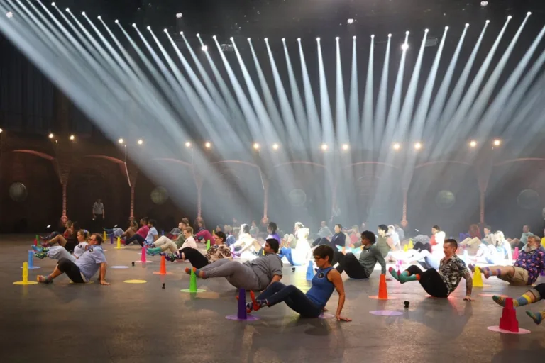 99 TO BEAT: Contestants in the “It’s All About The Balance” episode of 99 TO BEAT airing Wednesday, Oct. 14 (9:00-10:00 PM ET/PT) on FOX. CR: FOX. ©2026 FOX Media LLC.