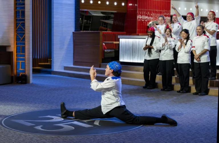 HELL'S KITCHEN: Contestants in the "Hell’s Kitchen University " episode of HELL’S KITCHEN airing Thursday, October 15 (8:00- 9:01PM ET/PT) on FOX. CR: Jeff Neira / FOX. ©2026 FOX Media LLC.