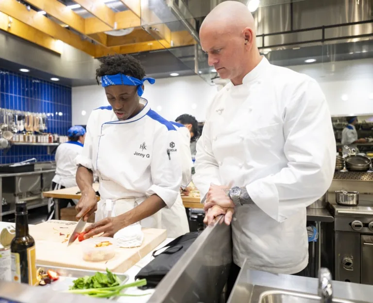 HELL'S KITCHEN: Contestants in the "Hell’s Kitchen University " episode of HELL’S KITCHEN airing Thursday, October 15 (8:00- 9:01PM ET/PT) on FOX. CR: Jeff Neira / FOX. ©2026 FOX Media LLC.