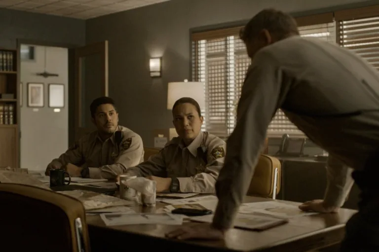 “Family Trust” -- CBS Original Series Sheriff Country, scheduled to air on Friday, Oct. 16 (8:00-9:00 PM, ET/PT), on the CBS Television Network. Pictured (L-R): Ian Quinlan as Hank Iglesias and Michele Weaver as Cassidy. Photo: CBS ©2026 CBS Broadcasting, Inc. All Rights Reserved. Highest quality screengrab available.