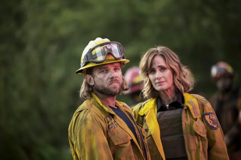 Fire Country Season 5 Episode 2 - "Fire Under Fire" -- CBS Original Series Fire Country, scheduled to air on Friday, October 16 (9:00-10:00 PM, ET/PT), on the CBS Television Network. Pictured (L-R): Max Thieriot as Bode Leone and Diane Farr as Sharon Leone. Photo: Sergei Bachlakov/CBS ©2026 CBS Broadcasting, Inc. All Rights Reserved.