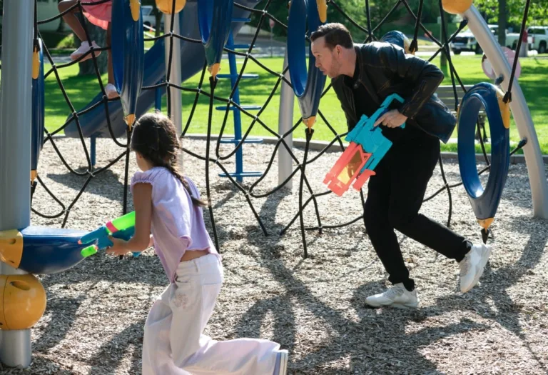 "Ripple Effect " -- Coverage of the CBS Original Series Boston Blue, scheduled to air on the CBS Television Network. Pictured (L-R): Eleanor & Penelope Yataco as Elena Baez and Donnie Wahlberg as Danny Reagan Photo: Ian Watson/CBS ©2026 CBS Broadcasting, Inc. All Rights Reserved.