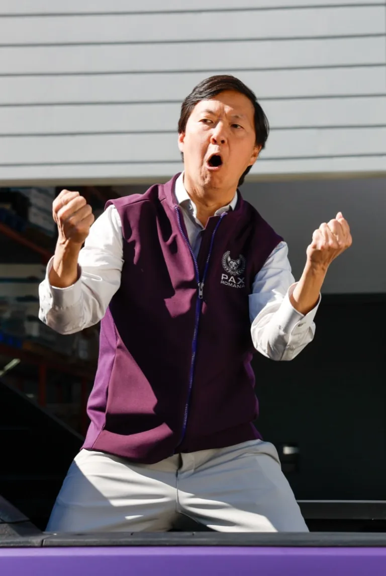 ANIMAL CONTROL Season 5 Episode 3 : Ken Jeong in the “Bugs & Rabid Dogs” episode of Animal Control airing Sunday, Oct. 18 (8:30-9:00 PM ET/PT) on FOX. © 2026 Fox Media LLC. CR: Bettina Strauss/FOX.
