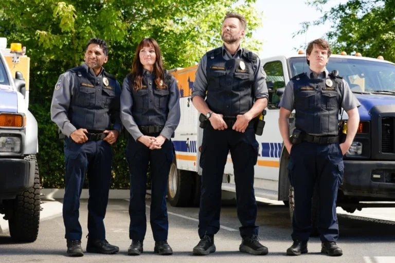 ANIMAL CONTROL Season 5 Episode 3 : L-R: Ravi V. Patel, Grace Palmer, Joel McHale and Michael Rowland in the “Bugs & Rabid Dogs” episode of Animal Control airing Sunday, Oct. 18 (8:30-9:00 PM ET/PT) on FOX. © 2026 Fox Media LLC. CR: Bettina Strauss/FOX.