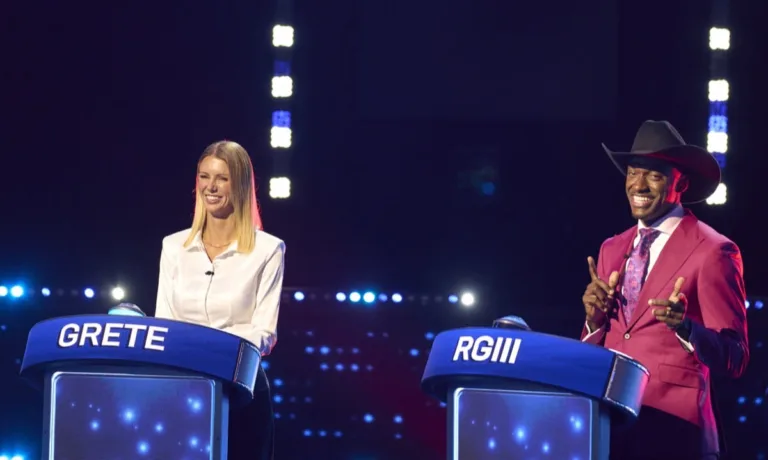 CELEBRITY WEAKEST LINK: L-R: RGIII & Grete Griffin, Ashley Iaconetti & Jared Haibon, Boris Kodjoe & Nicole Ari Parker, Alexa PenaVega & Carlos PenaVega with Host Jane Lynch (C) in the CELEBRITY WEAKEST LINK “Power Couples” Season Premiere episode airing Monday, Oct. 19 (9:01-10:00 PM ET/PT) on FOX. © 2026 Fox Media LLC. CR: Tom Griscom/FOX.