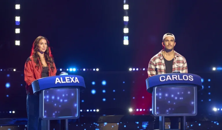 CELEBRITY WEAKEST LINK: L-R: RGIII & Grete Griffin, Ashley Iaconetti & Jared Haibon, Boris Kodjoe & Nicole Ari Parker, Alexa PenaVega & Carlos PenaVega with Host Jane Lynch (C) in the CELEBRITY WEAKEST LINK “Power Couples” Season Premiere episode airing Monday, Oct. 19 (9:01-10:00 PM ET/PT) on FOX. © 2026 Fox Media LLC. CR: Tom Griscom/FOX.