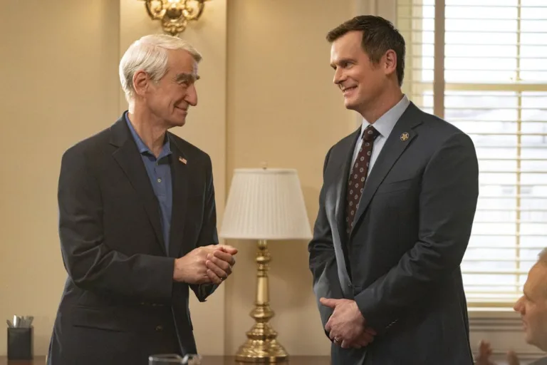 LINE OF FIRE -- "Cul-de-Sac" Episode 105 -- Pictured: (l-r) Sam Waterston as Former President Thomas Barnes, Peter Krause as Mike Hollingsworth -- (Photo by: Ralph Bavaro/NBC)