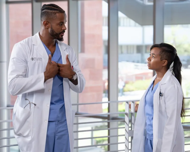 GREY’S ANATOMY Season 23 Episode 2 - “Slippin’ and Slidin’” - As Bailey adjusts to student life, she and Blue respond to a fraternity hazing mishap. Meredith juggles Boston and Seattle as she advocates for a young patient, and Amelia and Toni support Jo. THURSDAY, OCT. 22 (10:00-11:00 p.m. EDT) on ABC. (Disney/Ser Baffo)
TREVOR JACKSON, ALEXIS FLOYD