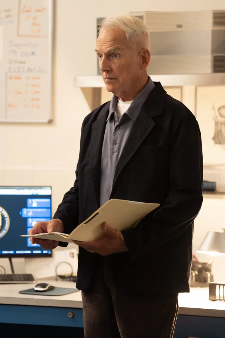 NCIS Origins Season 3 Episode 3 "Return of the Mack" -- Coverage of the CBS Original Series NCIS: Origins, scheduled to air Tuesday, Oct. 20 (10:00 PM, ET/PT) on the CBS Television Network.    Pictured (L to R): Mark Harmon as Leroy Jethro Gibbs. Photo: Robert Voets/CBS ©2026 CBS Broadcasting, Inc. All Rights Reserved.