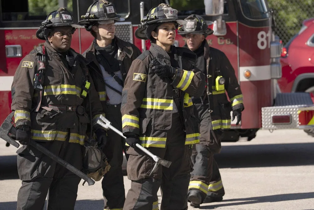 Chicago Fire Season 15 Episode 3 -- "Take the Hit" Episode 1503 -- Pictured: (l-r) Leroy Williams III as Ballard, Brandon Larracuente as Sal Vasquez, Miranda Rae Mayo as Stella Kidd, David Eigenberg as Christopher Herrmann -- (Photo by: Peter Gordon/NBC)