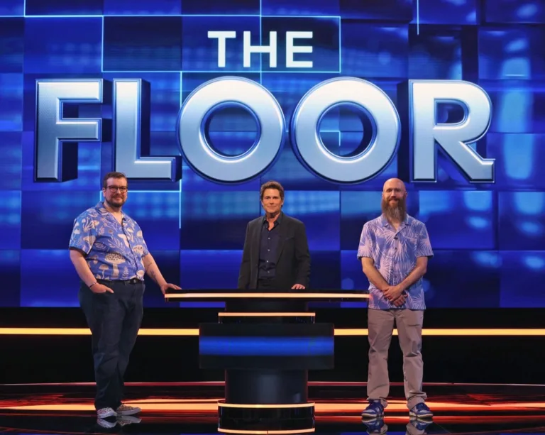 THE FLOOR: Rob Lowe in the “Gamble for Glory" episode of THE FLOOR airing on Wednesday October 21 (8:00-9:00 PM ET/PT) on FOX. CR/ Lorraine O’Sullivan / FOX. ©2026 FOX Media LLC.