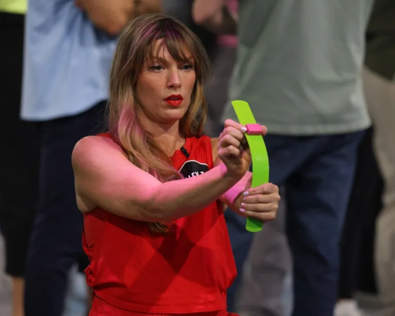 99 TO BEAT Season 2 Episode 5 : Contestants in the  99 TO BEAT  episode airing Wednesday, Oct. 21 (9:00-10:00 PM ET/PT) on FOX. CR: FOX. ©2026 FOX Media LLC.