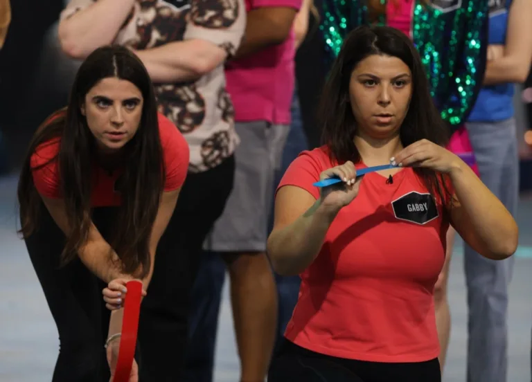 99 TO BEAT: Contestants in the  99 TO BEAT  episode airing Wednesday, Oct. 21 (9:00-10:00 PM ET/PT) on FOX. CR: FOX. ©2026 FOX Media LLC.