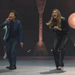 99 TO BEAT Season 2 Episode 5 : L-R: Ken Jeong and Erin Andrews in the 99 TO BEAT episode airing Wednesday, Oct. 21 (9:00-10:00 PM ET/PT) on FOX. CR: FOX. ©2026 FOX Media LLC.