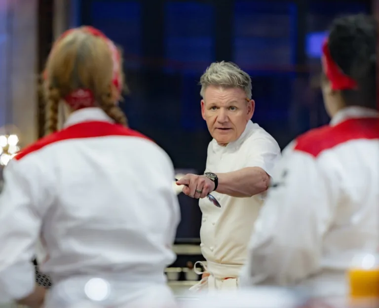 HELL'S KITCHEN Season 25 Episode 5 : Gordon Ramsay with contestants in the HELL’S KITCHEN episode airing Thursday, October 22 (8:00- 9:01PM ET/PT) on FOX. CR: Jeff Neira / FOX. ©2026 FOX Media LLC