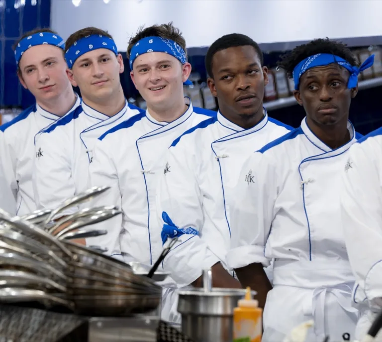 HELL'S KITCHEN Season 25 Episode 5: Contestants in the HELL’S KITCHEN episode airing Thursday, October 22 (8:00- 9:01PM ET/PT) on FOX. CR: Jeff Neira / FOX. ©2026 FOX Media LLC