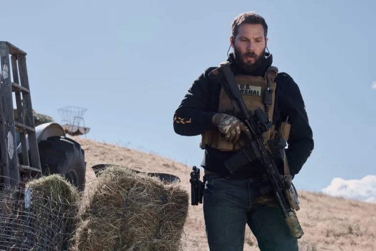 Marshals Season 2 Episode 4 - "Blast Radius" -- Coverage of the CBS Original Series Marshals, scheduled to air on the CBS Television Network. Pictured: Logan Marshall-Green as Pete Calvin. Photo: Fred Hayes/CBS ©2026 CBS Broadcasting, Inc. All Rights Reserved.