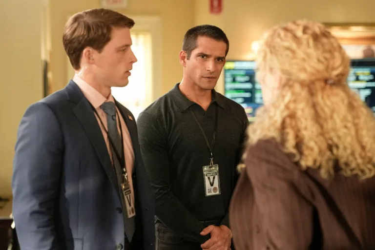 LINE OF FIRE Season 1 Episode 6 -- "Cabin Pressure" Episode 106 -- Pictured: (l-r) Taylor Bloom as Russ Hollingsworth, Tyler Posey as Brandon Hayes -- (Photo by: Spencer Pazer/NBC)