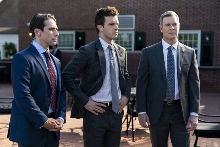 LINE OF FIRE Season 1 Episode 6 -- "Cabin Pressure" Episode 106 -- Pictured: (l-r) Keith Nobbs as Daryl, Tommy O'Brien as Mike Jr. "Micah" Hollingsworth, Peter Krause as Mike Hollingsworth -- (Photo by: Ralph Bavaro/NBC)