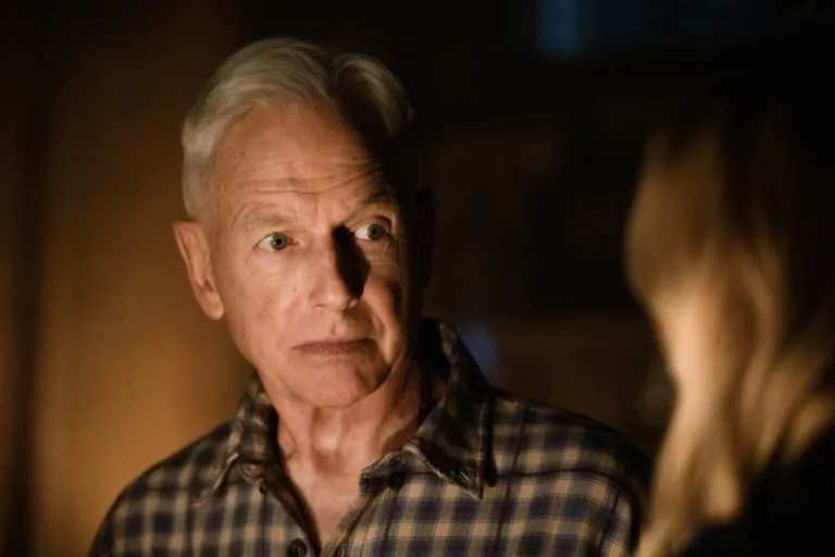 NCIS Origins Season 3 Episode 4 - "Shimmy Shimmy Ya" -- Coverage of the CBS Original Series NCIS: Origins, scheduled to air Tuesday, Oct. 27 (10:00-11:00 PM, ET/PT) on the CBS Television Network.   Pictured (L to R): Mark Harmon as Leroy Jethro Gibbs   Photo: Sonja Flemming/CBS ©2026 CBS Broadcasting, Inc. All Rights Reserved.