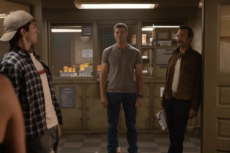"Shimmy Shimmy Ya" -- Coverage of the CBS Original Series NCIS: Origins, scheduled to air Tuesday, Oct. 27 (10:00-11:00 PM, ET/PT) on the CBS Television Network.   Pictured (L to R): Austin Stowell as Leroy Jethro Gibbs, Kyle Schmid as Mike Franks  Photo: Sonja Flemming/CBS ©2026 CBS Broadcasting, Inc. All Rights Reserved.